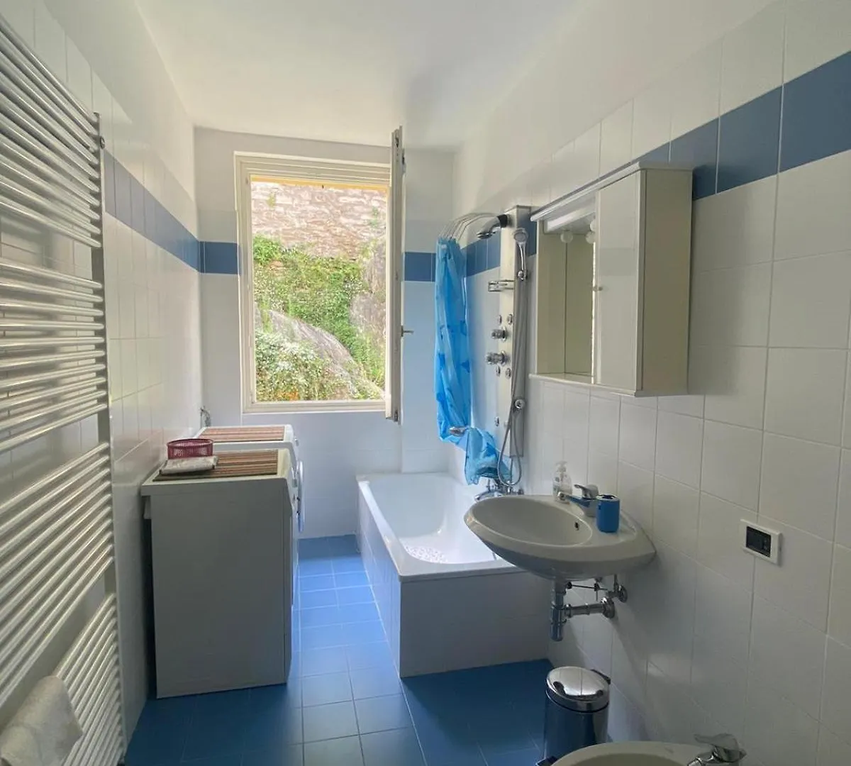 The Rose - Apartment Front Lake Cremia Italy